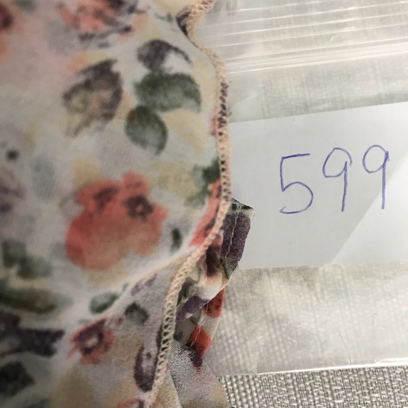 Dynamite Woman’s Size Small Sheer Top Blouse Crossover Back Straps Floral Boho - Picture 9 of 9